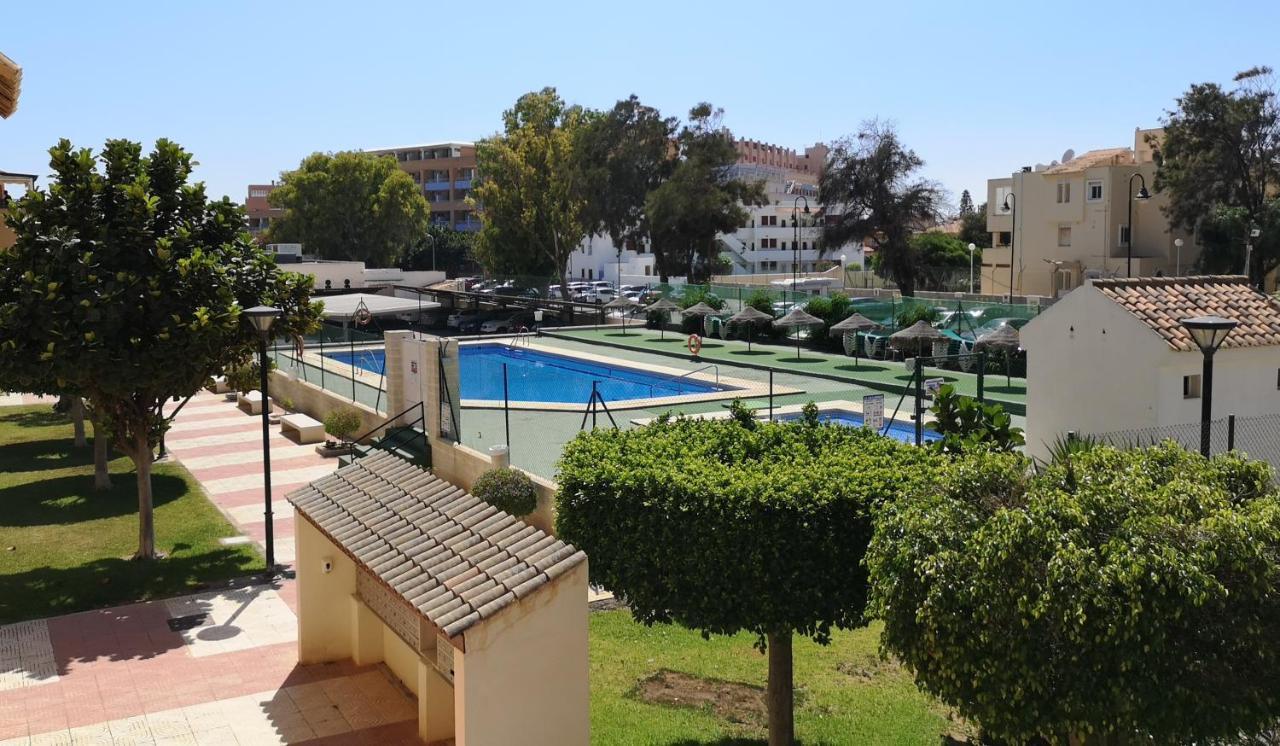 Apartamento Los Flamencos Roquetas de Mar Dış mekan fotoğraf